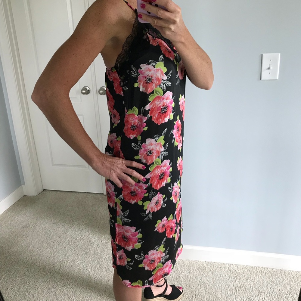 Black Floral & Lace Midi Slip Dress - Picture 4 of 8